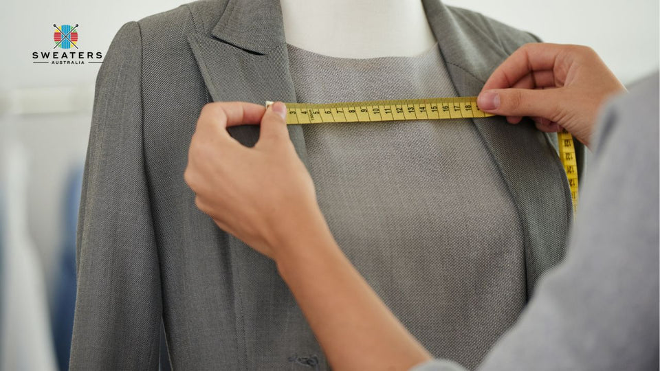 How to choose the perfect sweater size (with fit guide for men and women)