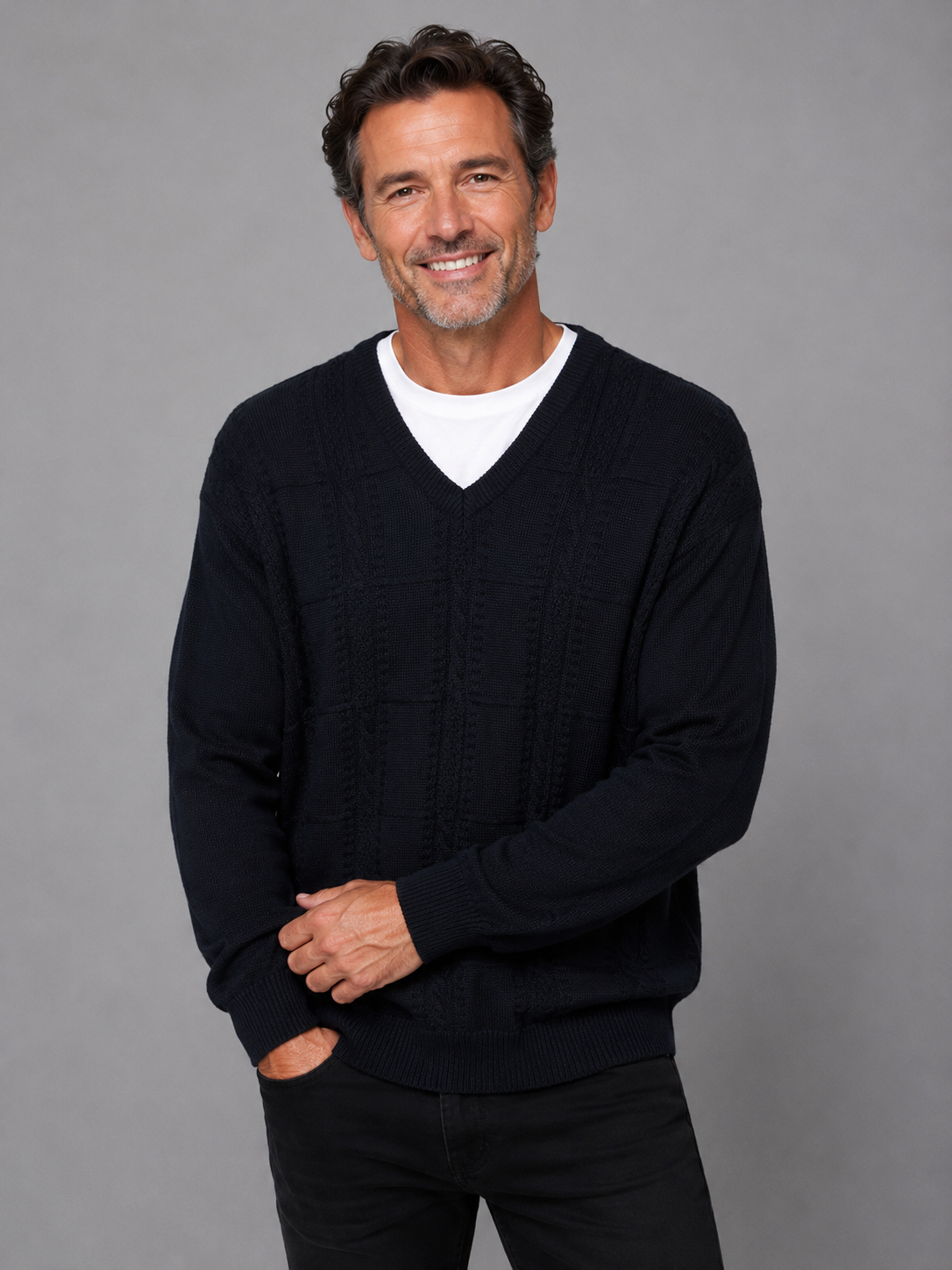 Mens V Neck Jumper Cable Pattern - Tradewinds By Ansett - Navy