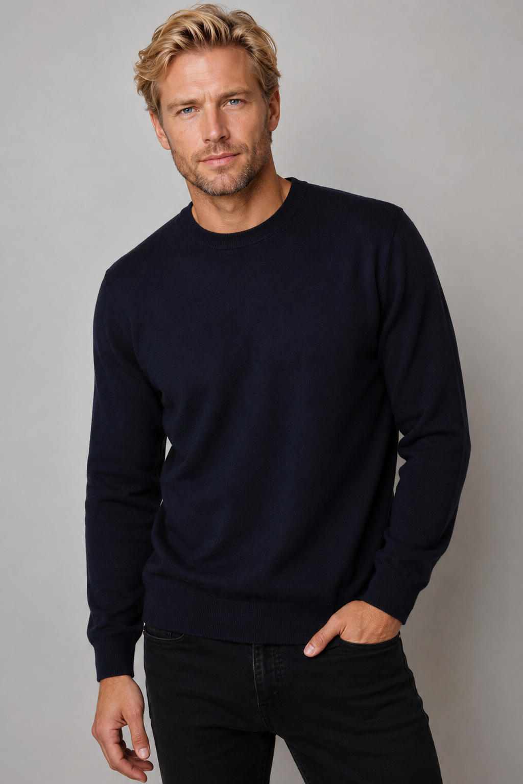 Navy Blue Fine Weight Merino Wool Crew Neck