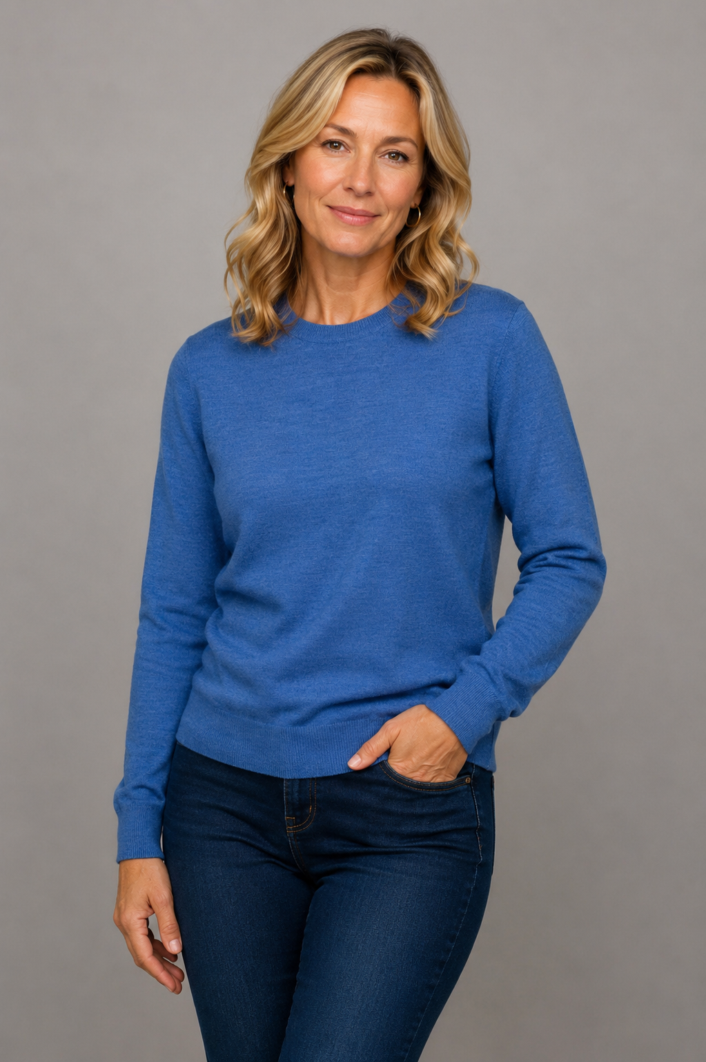 Women's Fine Weight Merino Wool Crew Neck Jumper - Cobalt Blue
