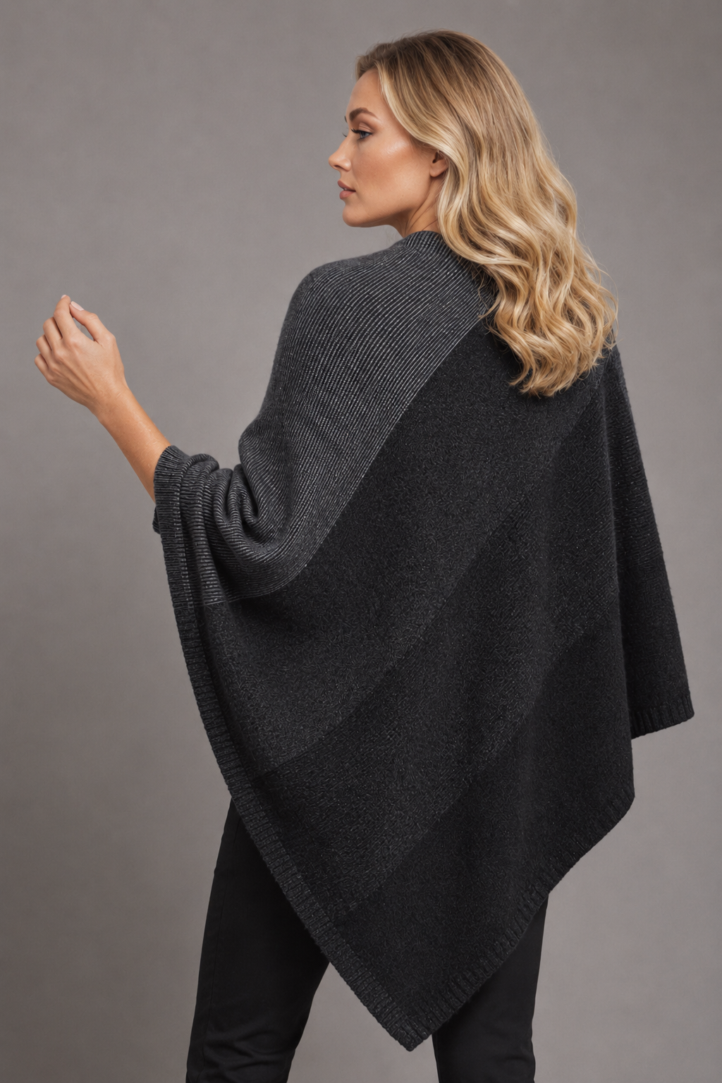 Women’s Possum Merino Wool Poncho Ombre - Charcoal